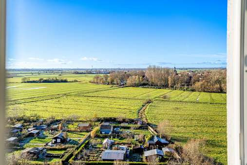 Ausblick in die Marsch Ausblick in die Marsch - Etagenwohnung in 25436 Uetersen mit 76m² kaufen