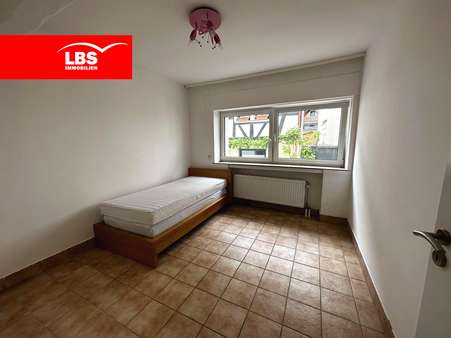 Kinderzimmer - Erdgeschosswohnung in 53579 Erpel mit 81m² kaufen