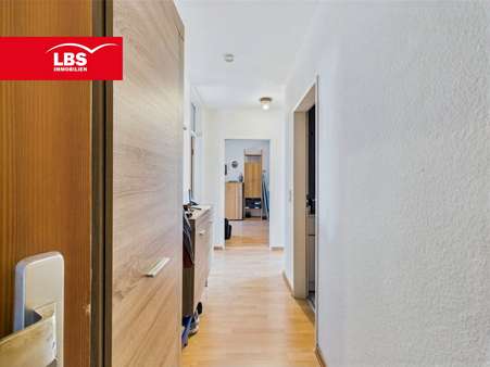 Flur - Etagenwohnung in 53840 Troisdorf mit 58m² kaufen