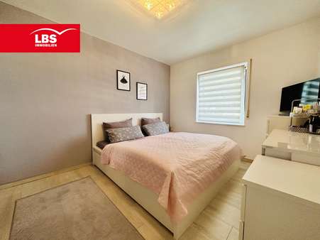 Kinderzimmer 1.OG - Mehrfamilienhaus in 53175 Bonn mit 294m² kaufen