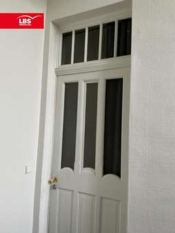 Wohnungseingang Wohnungseingang - Etagenwohnung in 50679 Köln mit 87m² kaufen