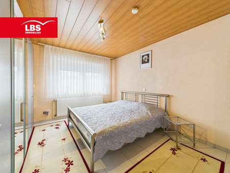 Schlafzimmer Schlafzimmer - Einfamilienhaus in 56598 Rheinbrohl mit 113m² kaufen