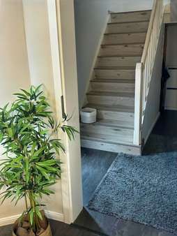 Flur Flur - Mehrfamilienhaus in 53809 Ruppichteroth mit 174m² kaufen