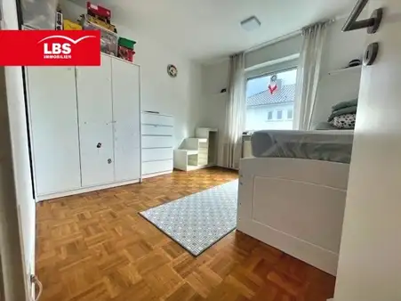  3-Zimmer-Wohnung  in Toplage von Bergisch-Gladbach