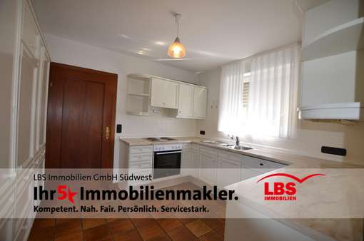helle Einbauküche - Terrassen-Wohnung in 79822 Titisee-Neustadt mit 150m² kaufen