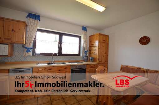 rustikale Einbauküche - Einfamilienhaus in 79843 Löffingen mit 220m² kaufen