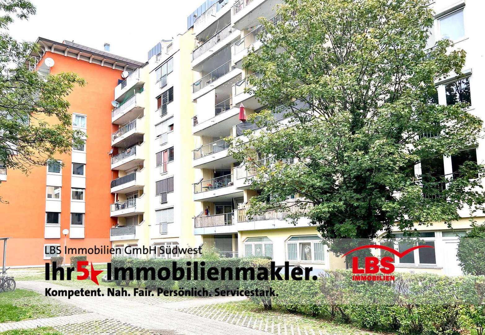 null - Etagenwohnung in 79100 Freiburg mit 127m² kaufen