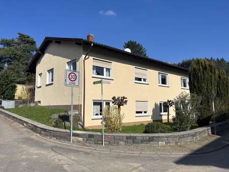 Außenansicht - Doppelhaushälfte in 64625 Bensheim mit 117m² kaufen