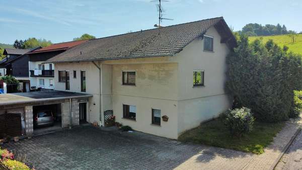 Frontansicht - Einfamilienhaus in 64686 Lautertal mit 244m² kaufen