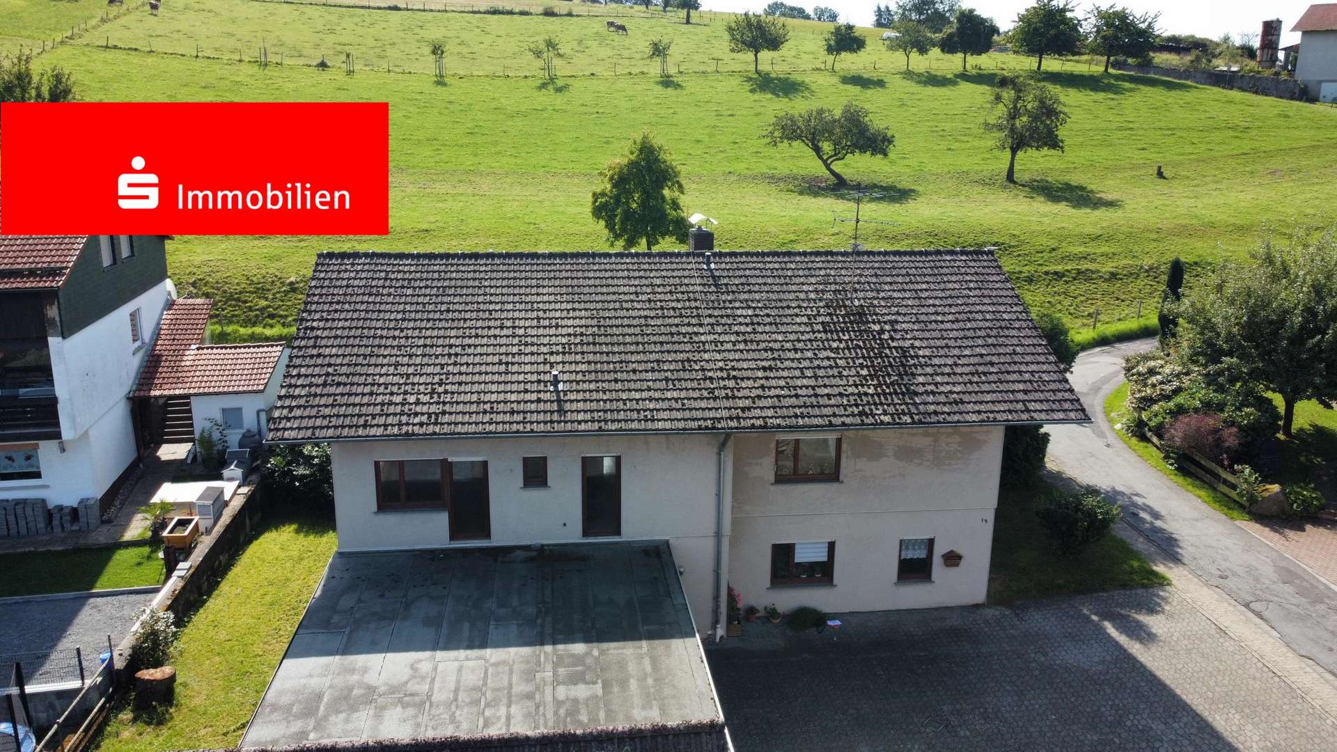 Luftbild - Einfamilienhaus in 64686 Lautertal mit 244m² kaufen