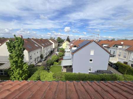 Ausblick - Penthouse-Wohnung in 64625 Bensheim mit 90m² kaufen