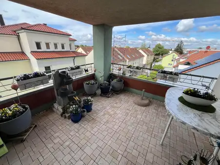 Exklusives Penthouse mit Rundum-Service und Aufzug