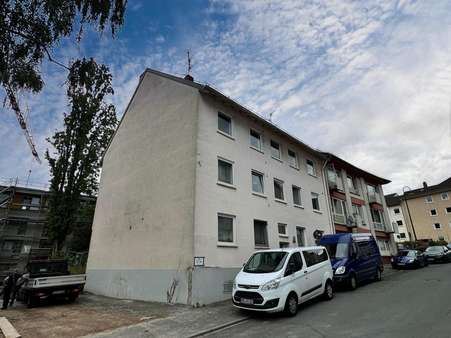 Straßenansicht - Mehrfamilienhaus in 64289 Darmstadt mit 420m² kaufen