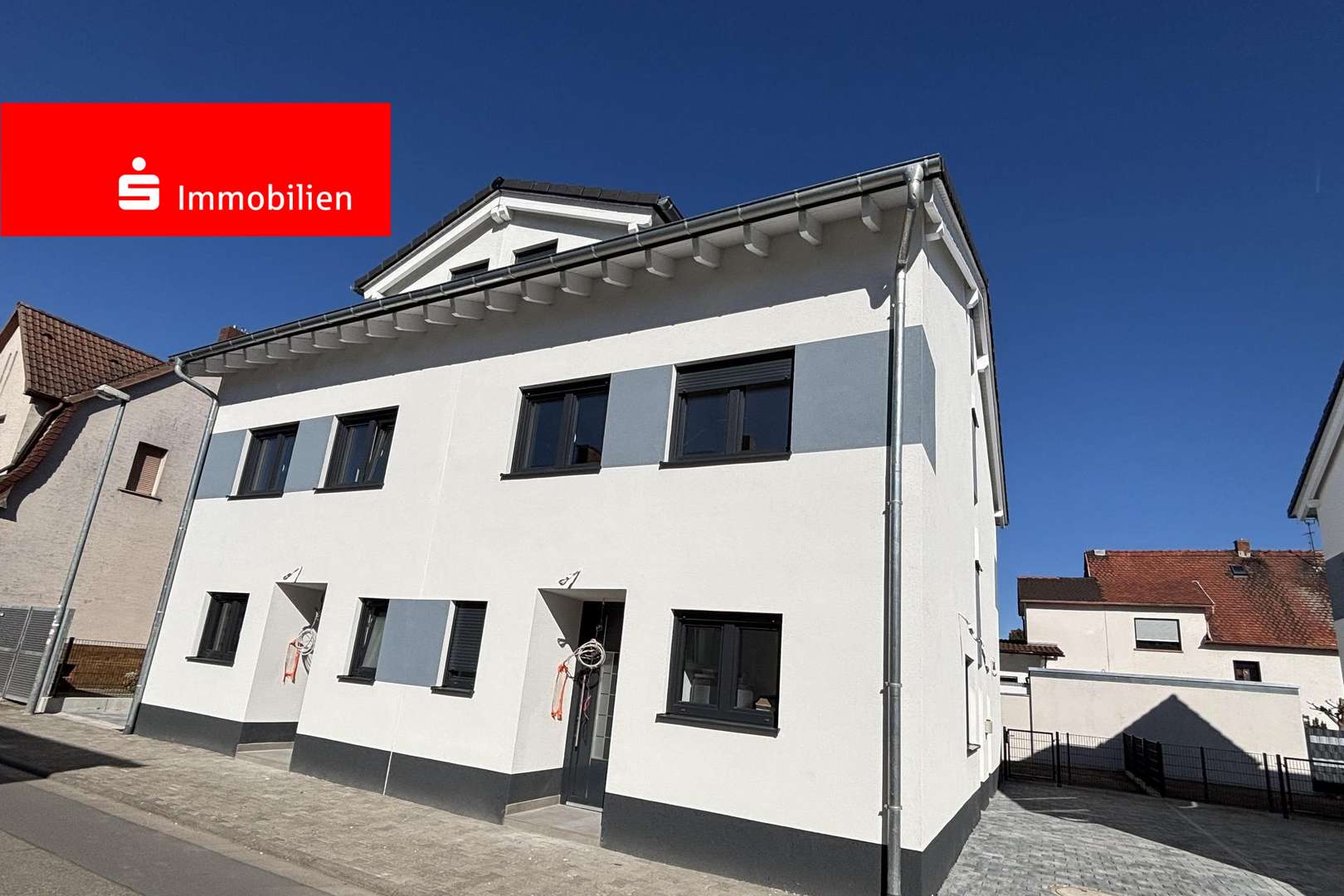 fast fertig - Doppelhaushälfte in 68623 Lampertheim mit 145m² kaufen