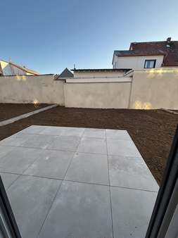 Terrasse - Doppelhaushälfte in 68623 Lampertheim mit 145m² kaufen