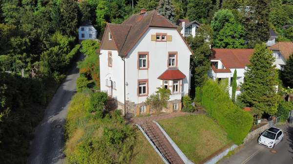 Außenansicht - Villa in 64625 Bensheim mit 191m² kaufen