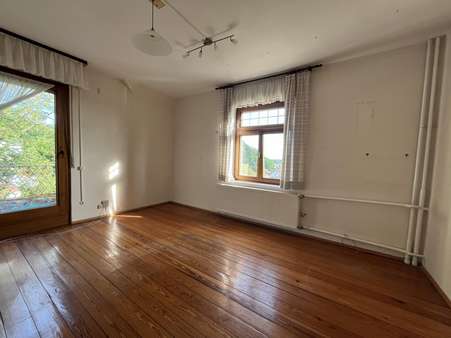 Schlafzimmer im OG - Villa in 64625 Bensheim mit 191m² kaufen