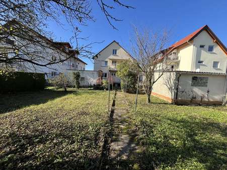 Garten  - Zweifamilienhaus in 64625 Bensheim mit 173m² kaufen