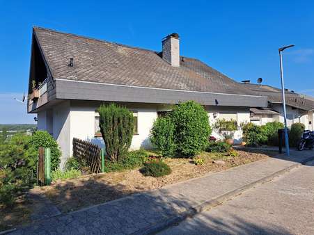 Straßenansicht2 - Einfamilienhaus in 64673 Zwingenberg mit 241m² kaufen