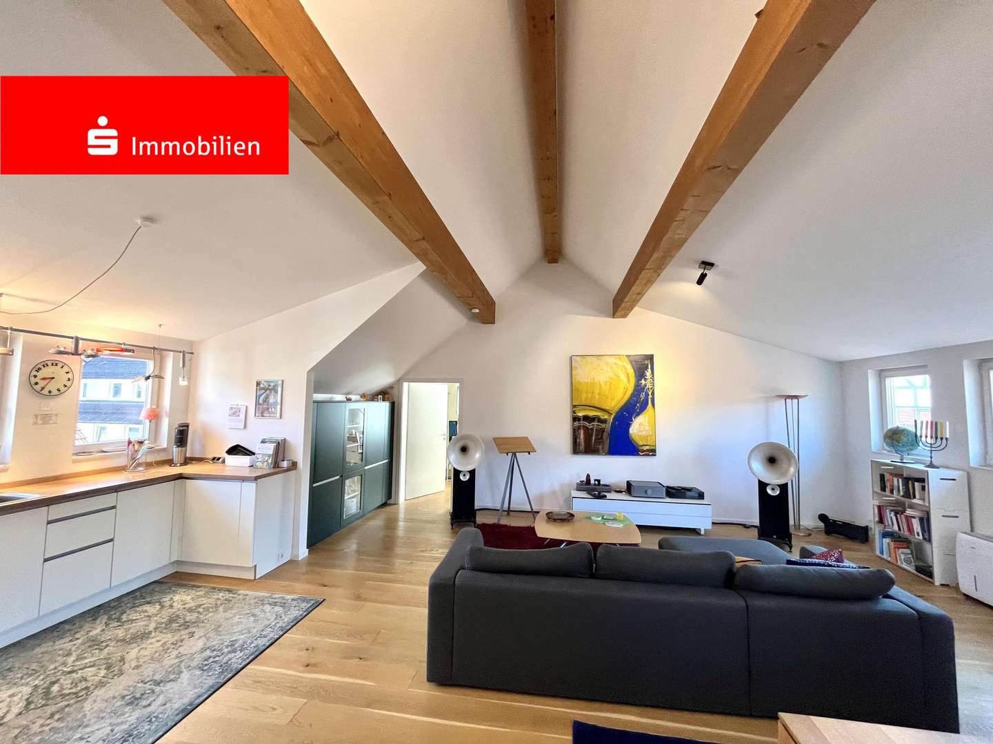 Wohnzimmer - Dachgeschosswohnung in 64686 Lautertal mit 109m² kaufen