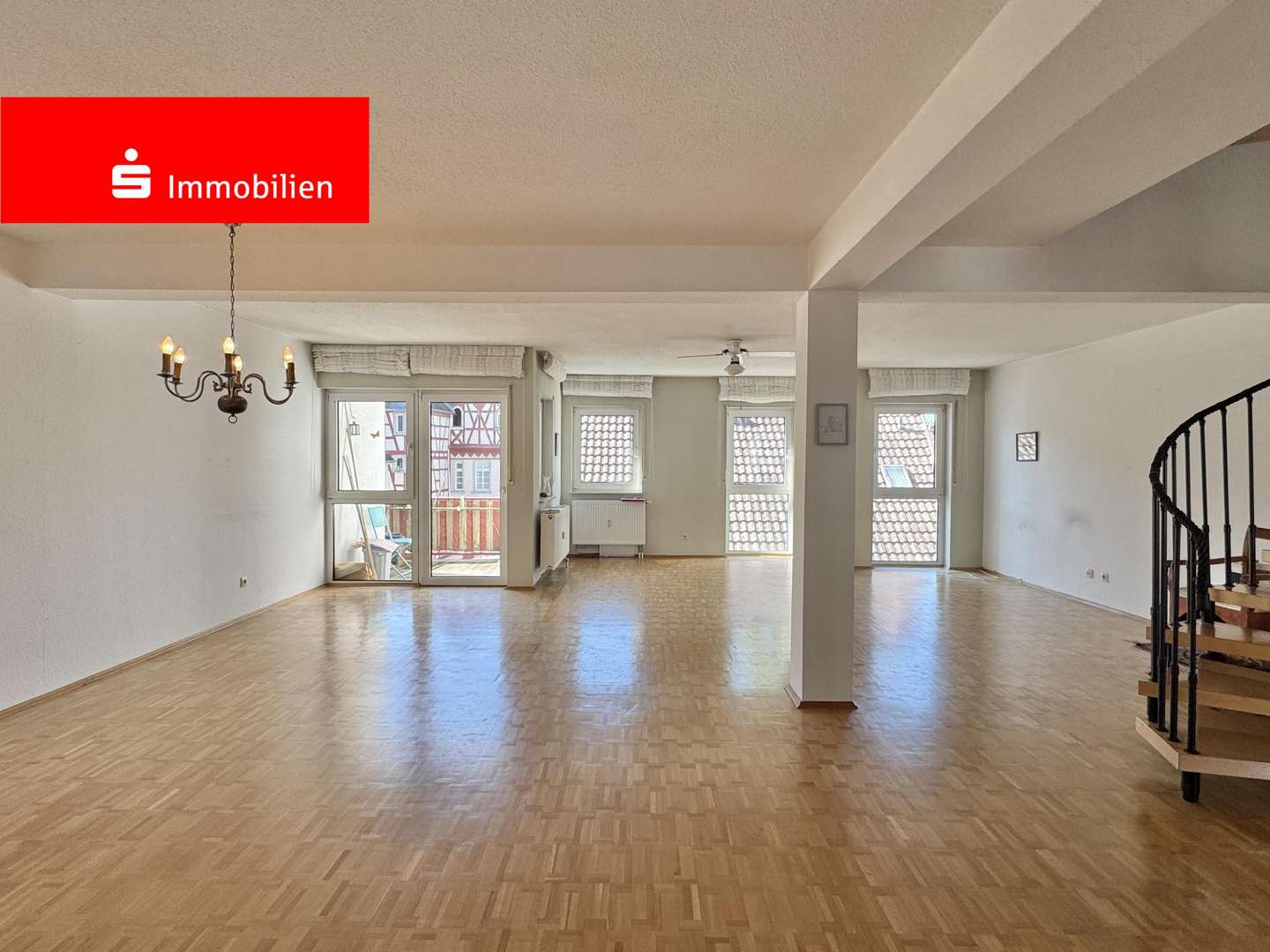 Wohn- und Essbereich - Maisonette-Wohnung in 64625 Bensheim mit 142m² kaufen