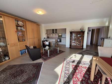 Wohnbereich mit Küche - Etagenwohnung in 64683 Einhausen mit 116m² kaufen