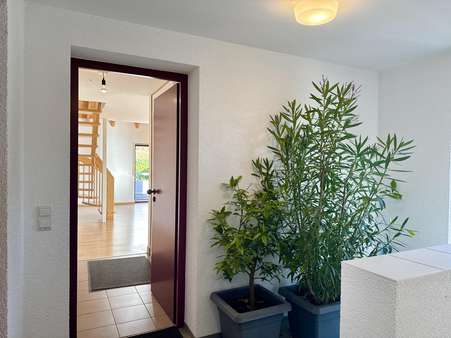 Eingangsbereich - Maisonette-Wohnung in 64625 Bensheim mit 97m² kaufen