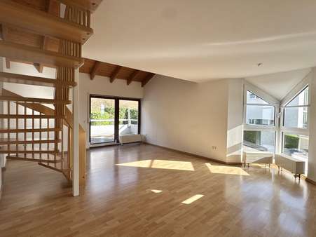 Wohn- und Essbereich - Maisonette-Wohnung in 64625 Bensheim mit 97m² kaufen