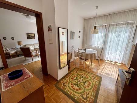 Wohn- Essbereich mit Zugang Terrasse - Reihenendhaus in 64625 Bensheim mit 152m² kaufen