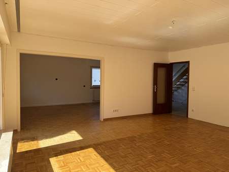 Wohn-und Essbereich Wohn-und Essbereich - Fertighaus in 64319 Pfungstadt mit 160m² kaufen