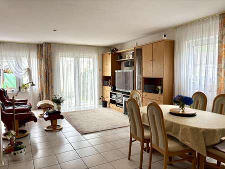 Wohnbereich Wohnbereich - Doppelhaushälfte in 64653 Lorsch mit 134m² kaufen