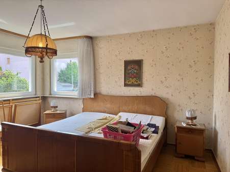 Schlafzimmer 2 EG - Einfamilienhaus in 64653 Lorsch mit 170m² kaufen