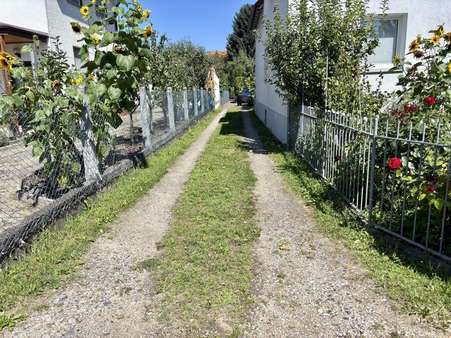 Zufahrt - Einfamilienhaus in 64665 Alsbach-Hähnlein mit 152m² kaufen
