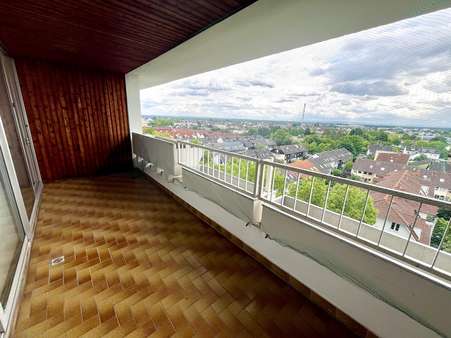 Balkon - Maisonette-Wohnung in 63110 Rodgau mit 93m² kaufen