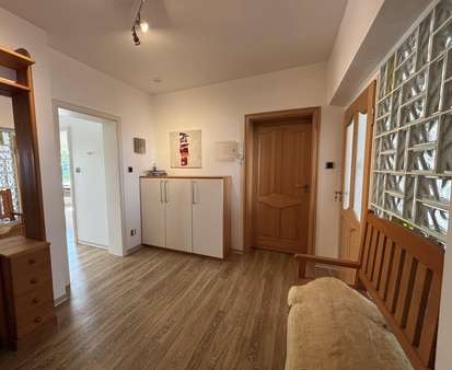 Diele EG Diele EG - Mehrfamilienhaus in 68642 Bürstadt mit 258m² kaufen