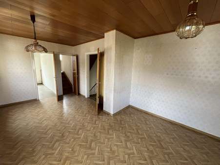 Zimmer Zimmer - Doppelhaushälfte in 64673 Zwingenberg mit 126m² kaufen