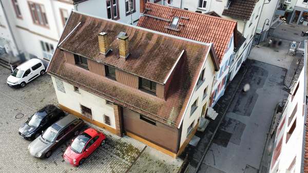 Drohnenaufnahme - Einfamilienhaus in 64625 Bensheim mit 168m² kaufen