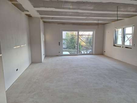 Wohn-und Esszimmer (Balkon wird noch angebaut) - Etagenwohnung in 34621 Frielendorf mit 73m² kaufen