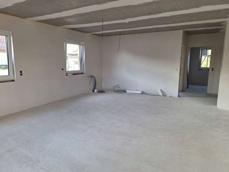 Wohn- und Esszimmer m. Zugang zur Diele - Etagenwohnung in 34621 Frielendorf mit 73m² kaufen