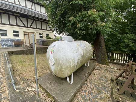 Gastank - Bauernhaus in 34637 Schrecksbach mit 180m² kaufen
