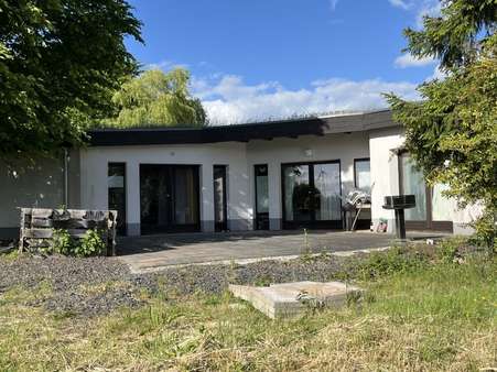 Terrasse - Einfamilienhaus in 34323 Malsfeld mit 191m² kaufen