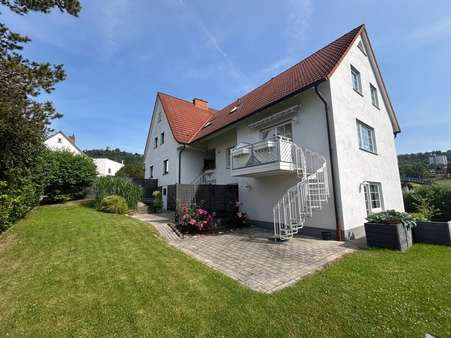 neues Haus mit Balkon m. Abgang und Terrasse neues Haus mit Balkon m. Abgang und Terrasse - Zweifamilienhaus in 34576 Homberg mit 260m² kaufen