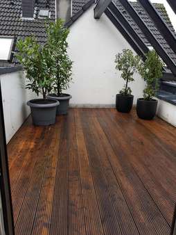 Dachterrasse - Dachgeschosswohnung in 51067 Köln mit 42m² kaufen