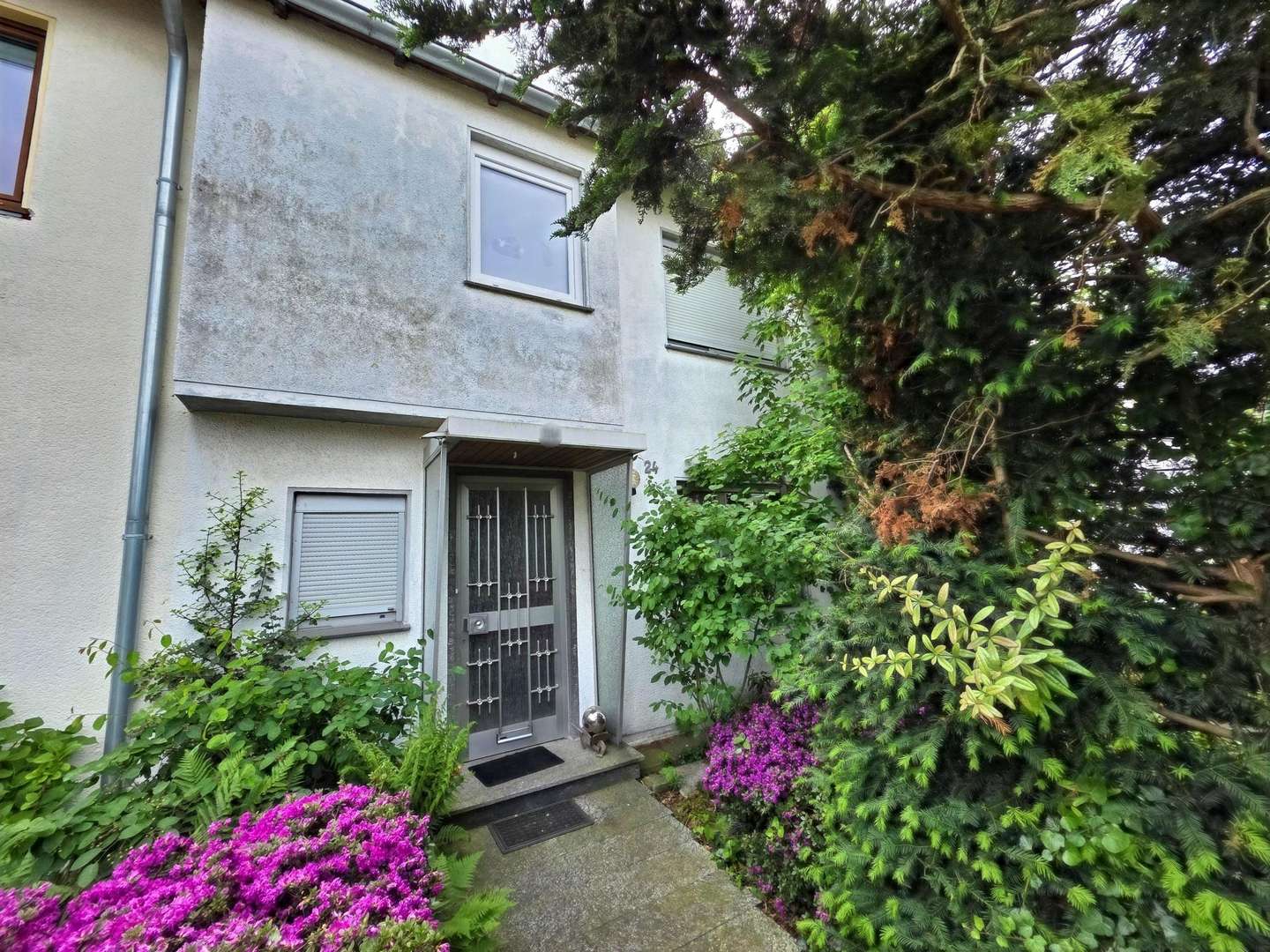 Frontansicht - Reihenendhaus in 41569 Rommerskirchen mit 73m² kaufen