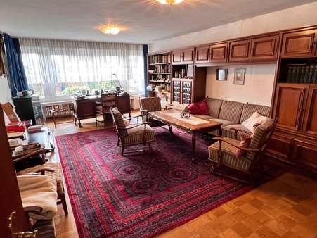 Wohnzimmer - Reihenendhaus in 50739 Köln mit 170m² kaufen