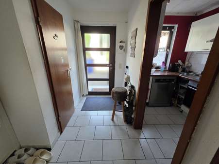 Eingangsbereich Eingangsbereich - Reihenmittelhaus in 50374 Erftstadt mit 91m² kaufen