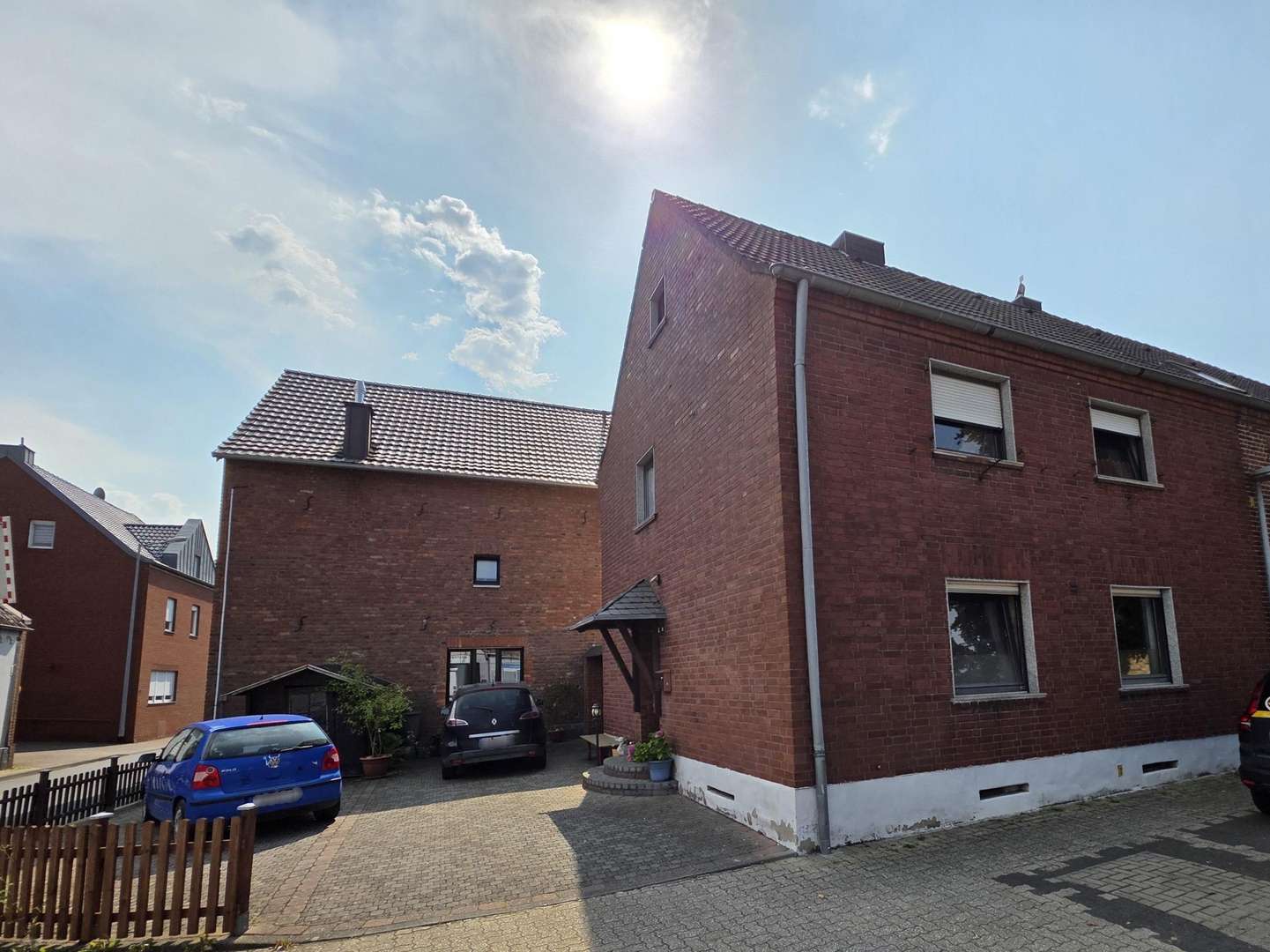 Straßenansicht Straßenansicht - Einfamilienhaus in 50181 Bedburg mit 132m² kaufen