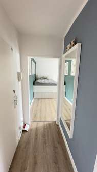 Flur Flur - Etagenwohnung in 40219 Düsseldorf mit 32m² kaufen