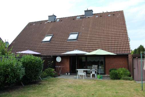 null - Doppelhaushälfte in 24594 Hohenwestedt mit 108m² günstig kaufen