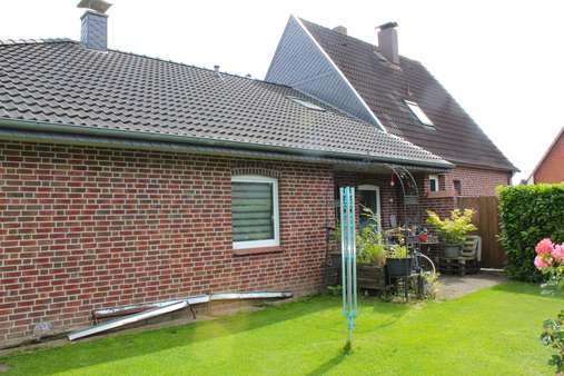 Zweifamilienhaus in 24782 Büdelsdorf mit 183m² kaufen